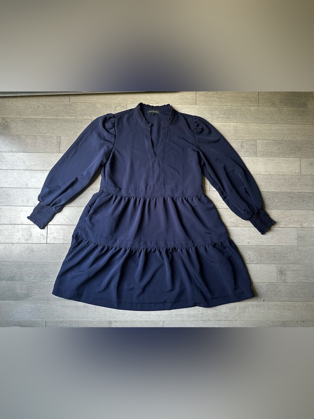 Women’s Gibsonlook Blue Long Sleeve V Neck Smocked Puff Sleeve Ruffle Dress Med